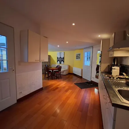 Grand T2 De La A La Fosse A L'ane