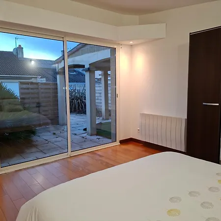 Apartment Grand T2 De La A La Fosse A L'ane Le Fuilet