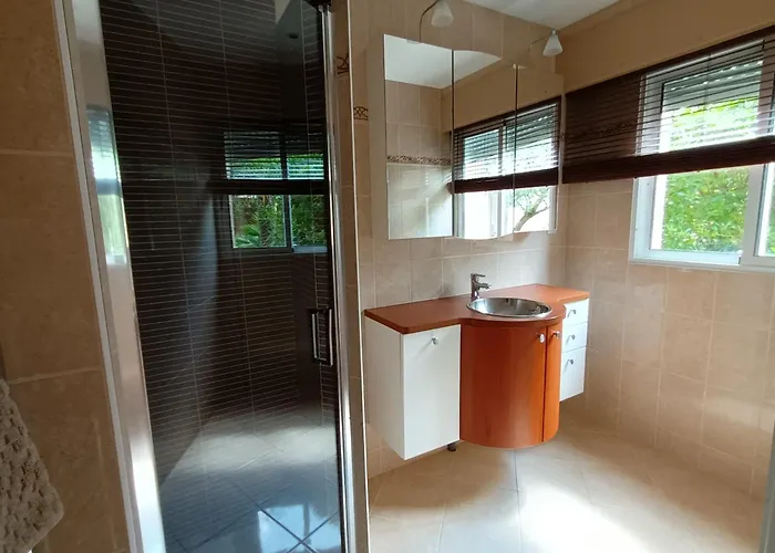 Apartment Grand T2 De La A La Fosse A L'ane