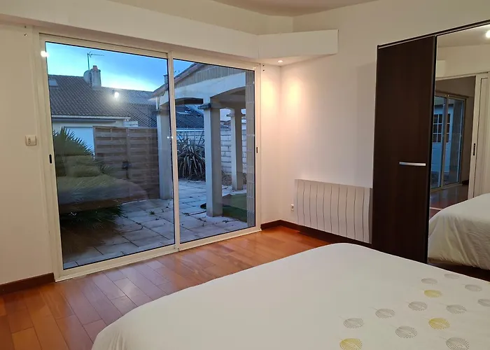 Apartment Grand T2 De La A La Fosse A L'ane Le Fuilet